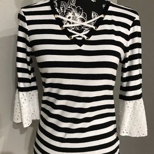 Jones New York Signature White/Black Striped 3/4 Slv Eyelet Lace Cuff Small NEW
